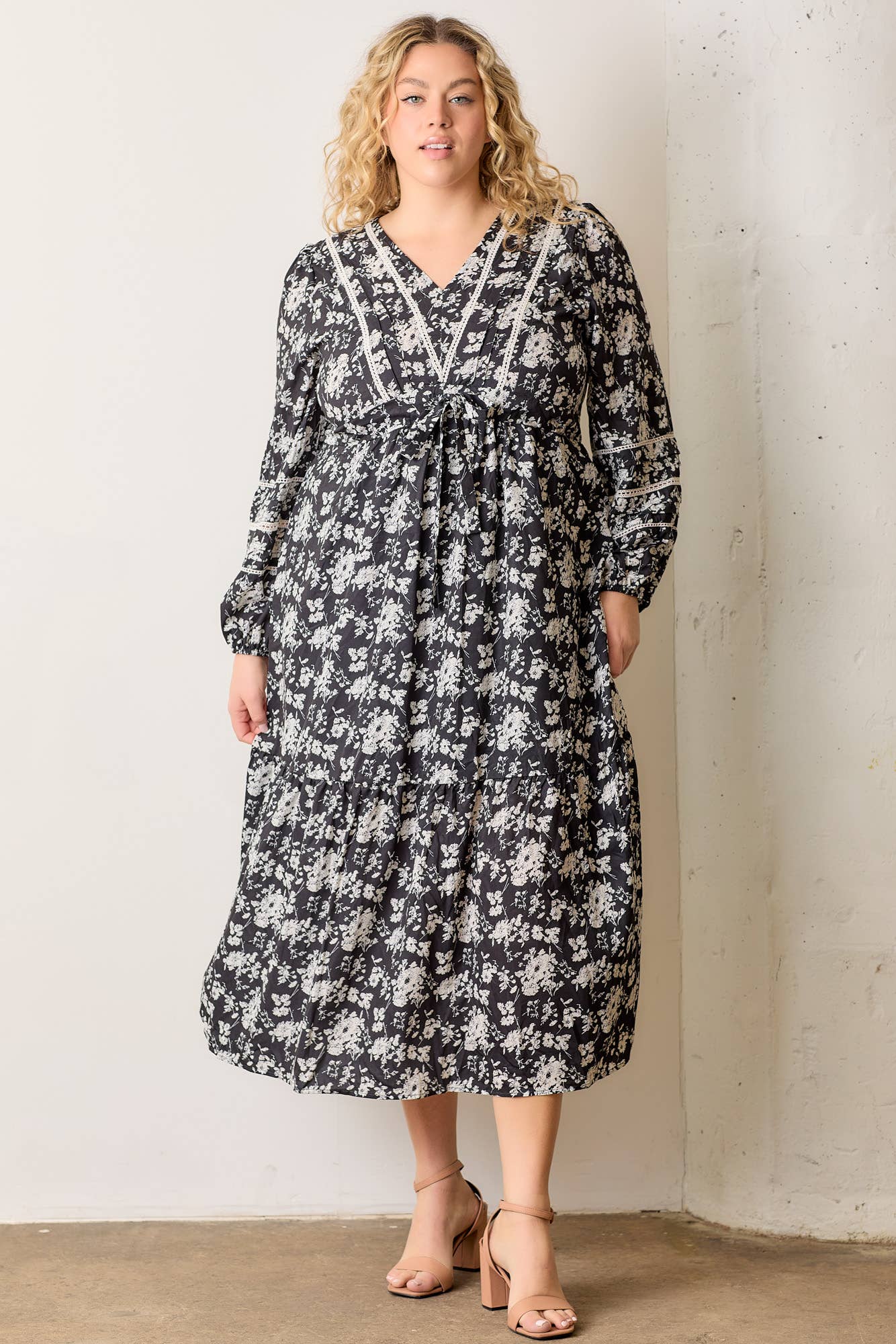 Adelina Dress in Black Multi- Plus (1X-3X)