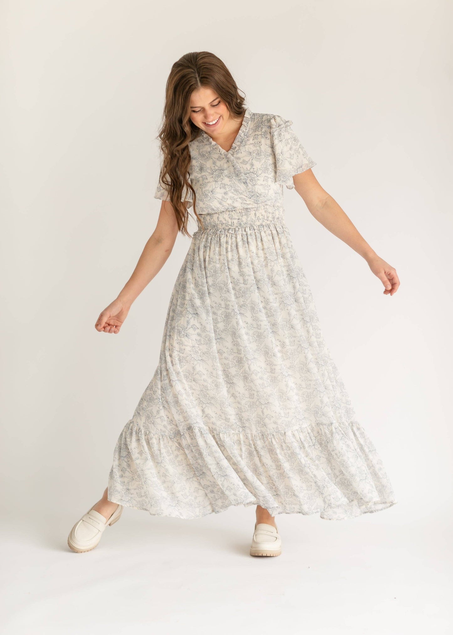 Eden Floral Dress in Cream- Misses (XS,L)