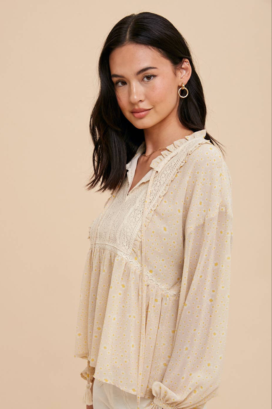 Briar Top in Creme Floral- Misses (S-L)
