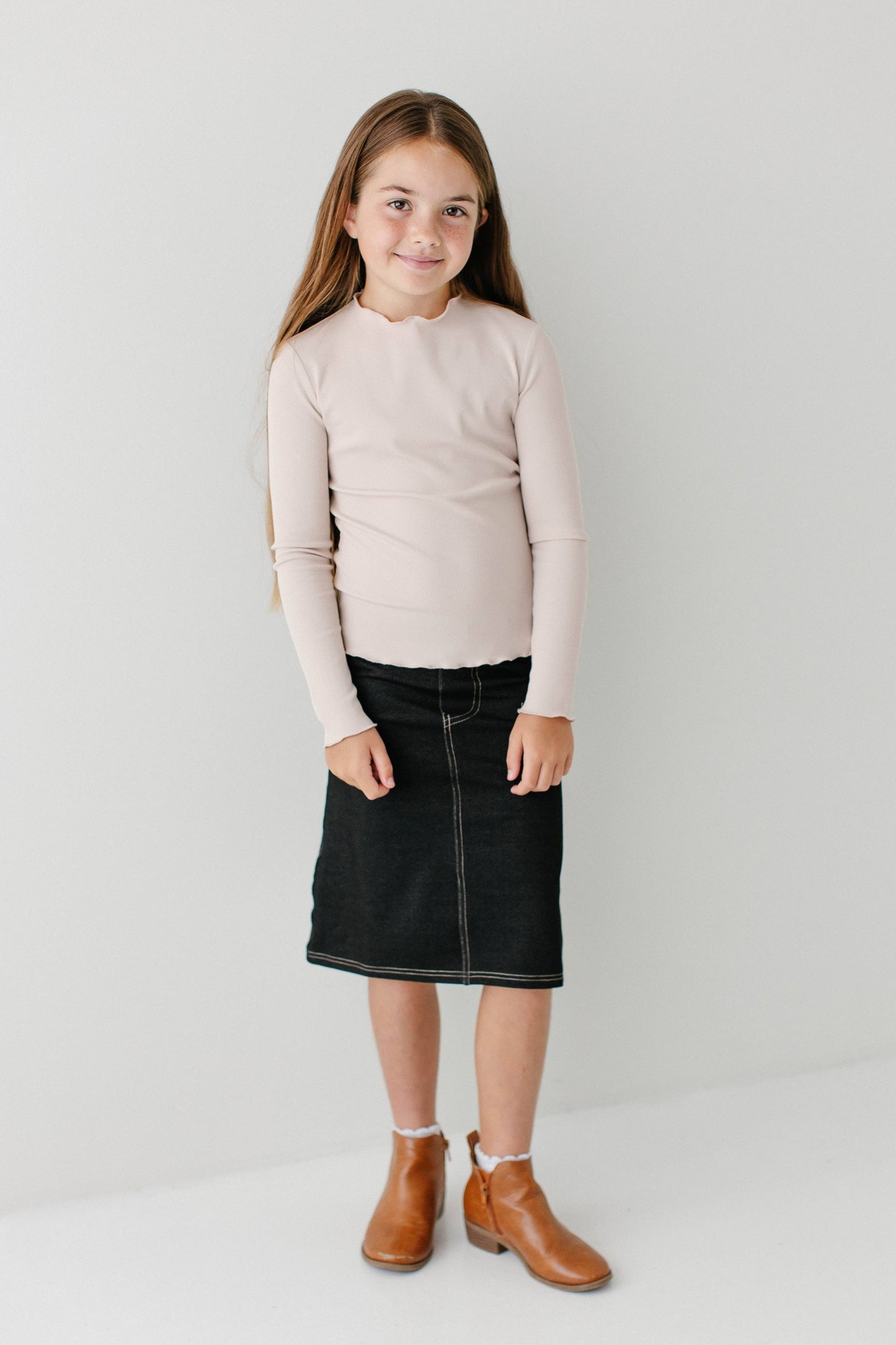 Piper Knit Denim Skirt in Black- Girls & Tween (6-16)