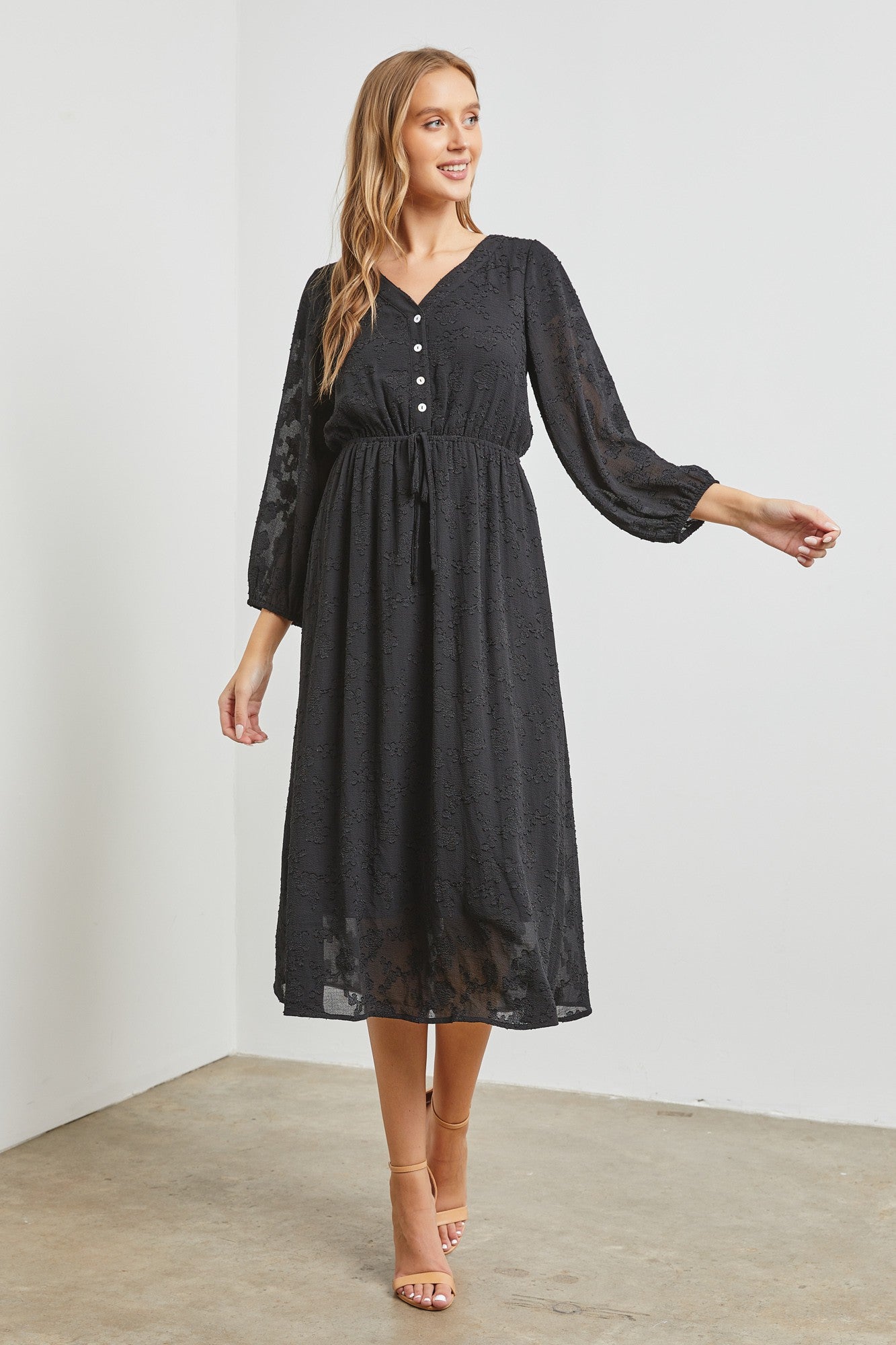 Evelynn Dress in Black- Misses & Plus (S-M, 1X, 3X)