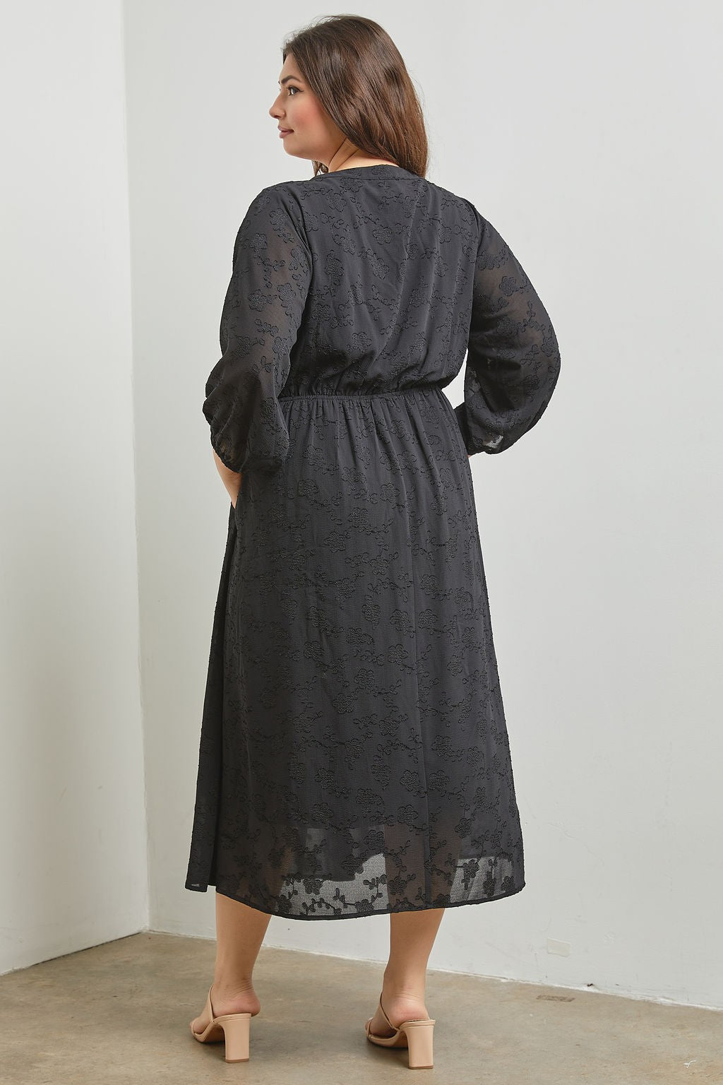 Evelynn Dress in Black- Misses & Plus (S-M, 1X, 3X)