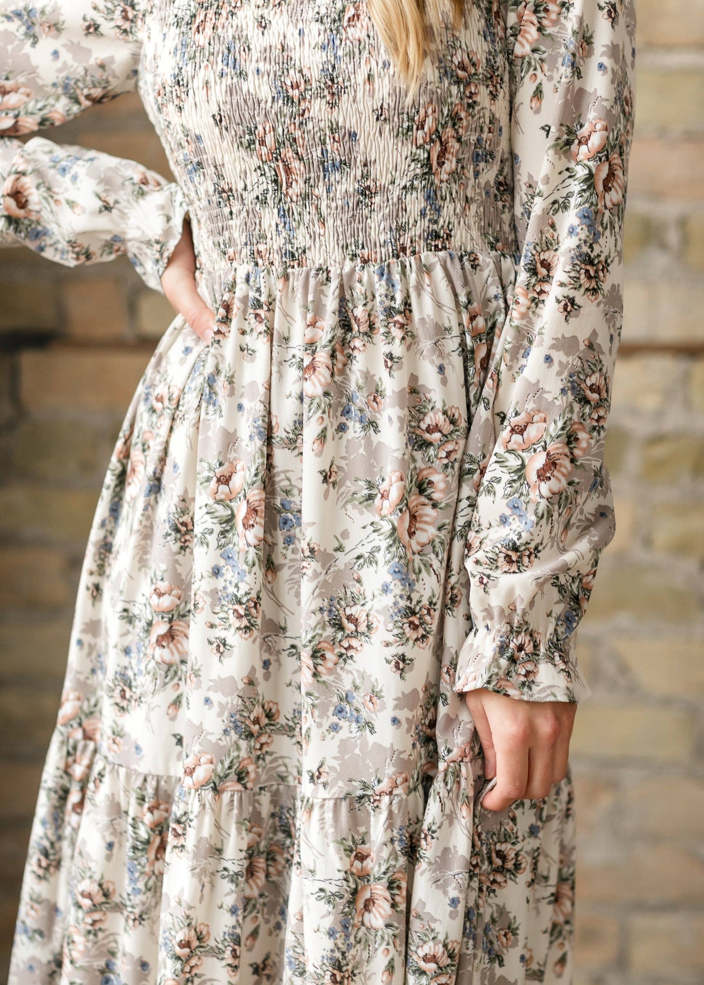 Gia Maxi Dress in Ivory Multi- Misses, Plus and Extended Plus (S,M,3X,4X)