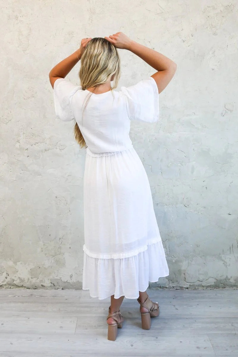 Tess Dress in White- Misses & Plus (L-4X)