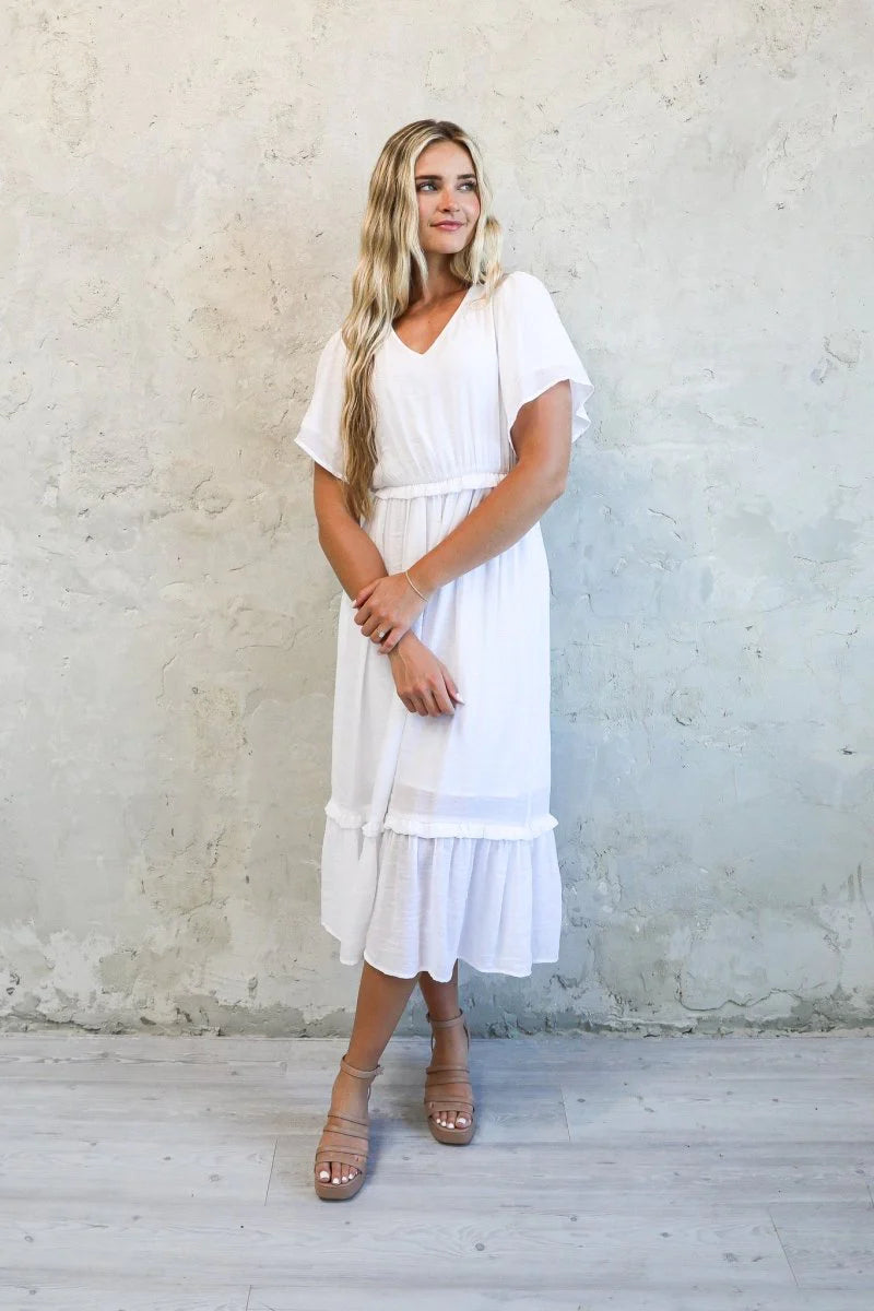 Tess Dress in White- Misses & Plus (L-4X)