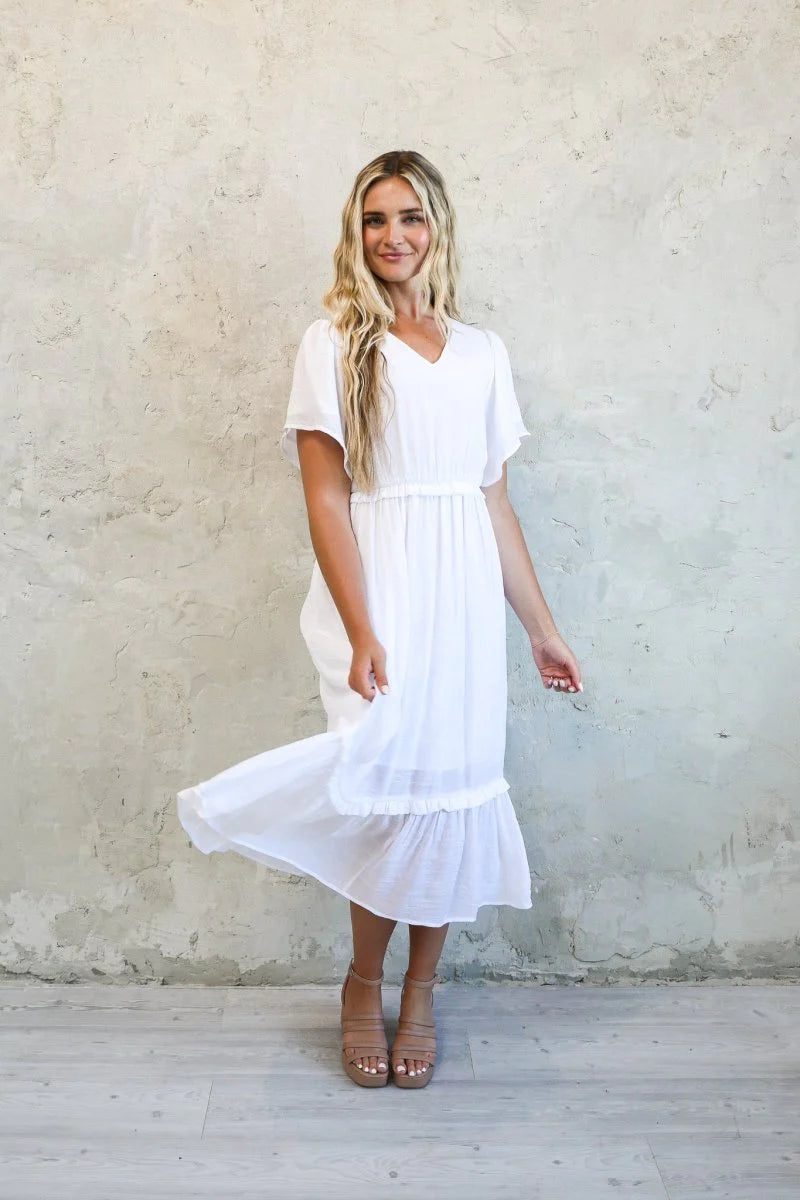 Tess Dress in White- Misses & Plus (L-4X)