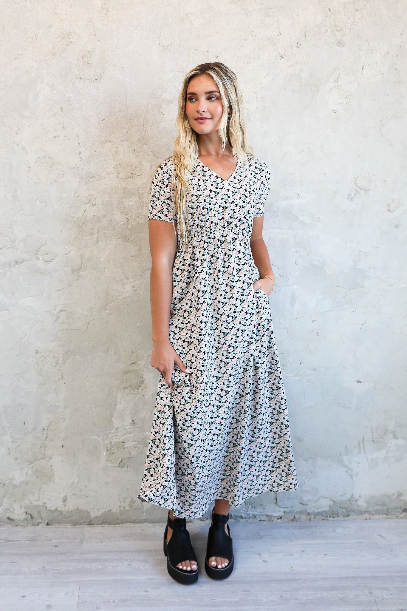 Tullulah Dress in Sage Hibiscus- Misses & Plus (S-4X)