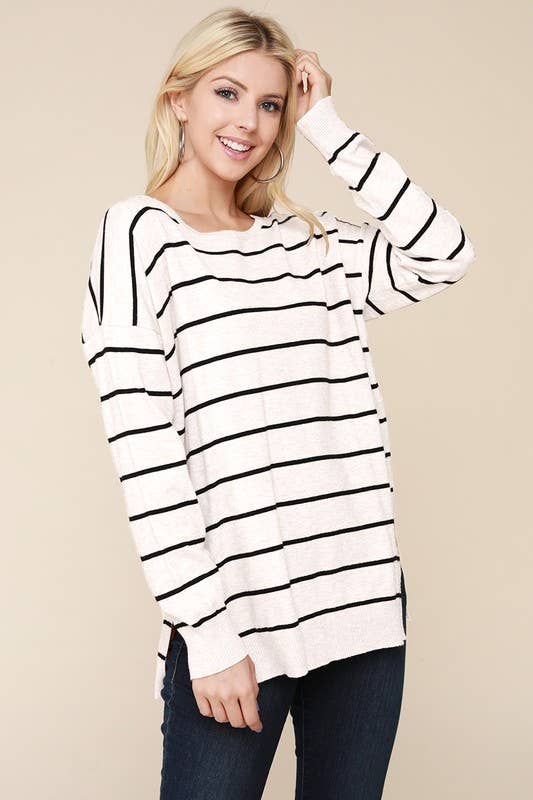 Ceris Top in Ivory/Black- Plus (1X-3X)