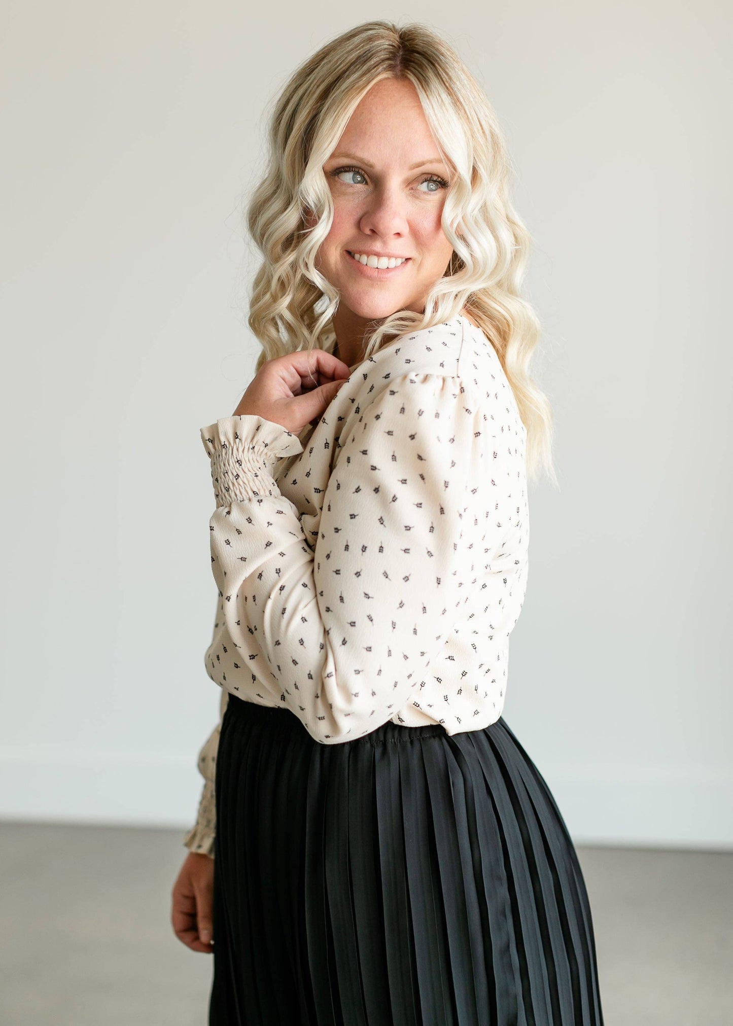 Blake Blouse in Ivory- Misses & Plus (XS - 4XL)