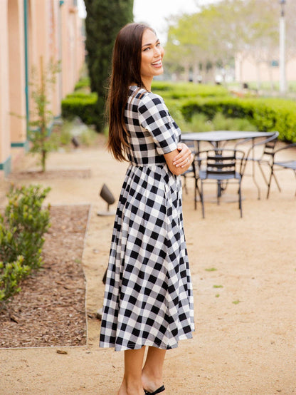 Blakely Dress in Black/White- Misses (M,XL)