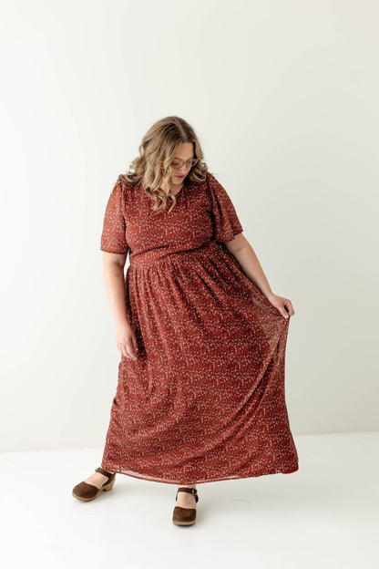 maxi dress ashburn Vera stuns in the Maxine Dress in Fuschia and turns every fitting into a moment The Maxine is bold, bright, and made to move with you