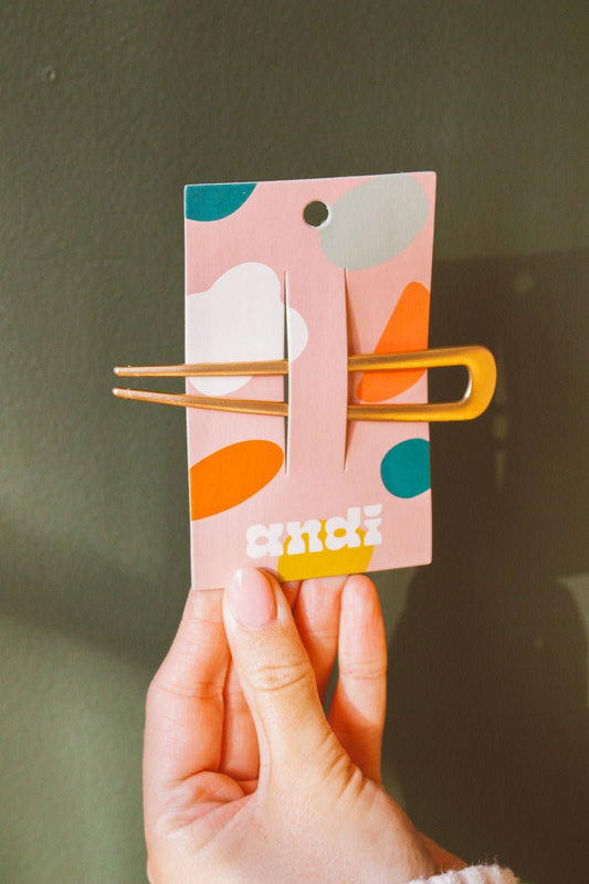 Delicate U-Shape Pin in Gold- Accessories