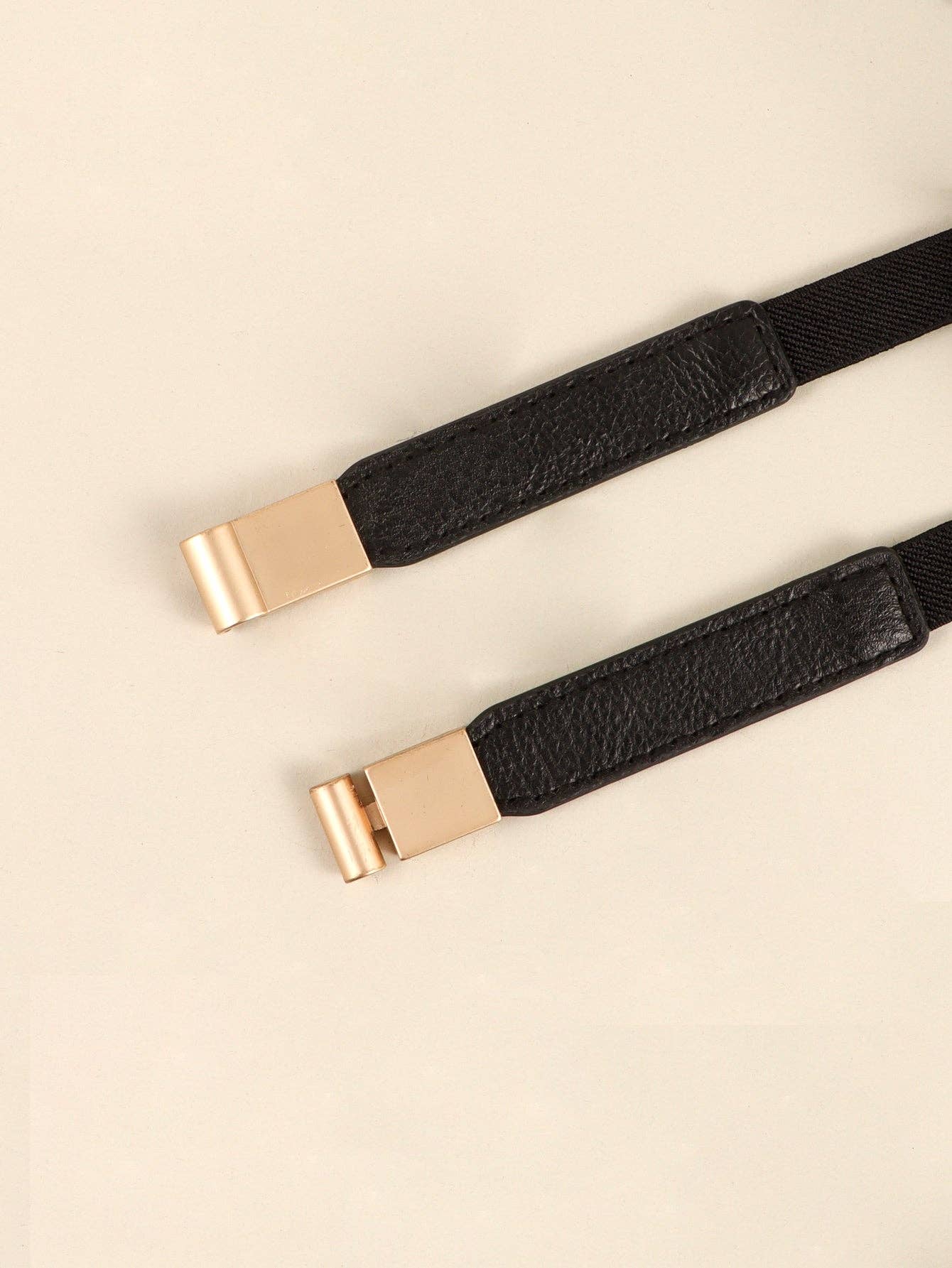 Elastic Skinny Belt in Black- Accessories