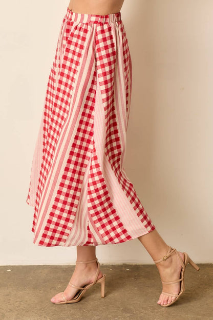 Poppy Skirt in Red/Ivory- Plus (1X-3X)