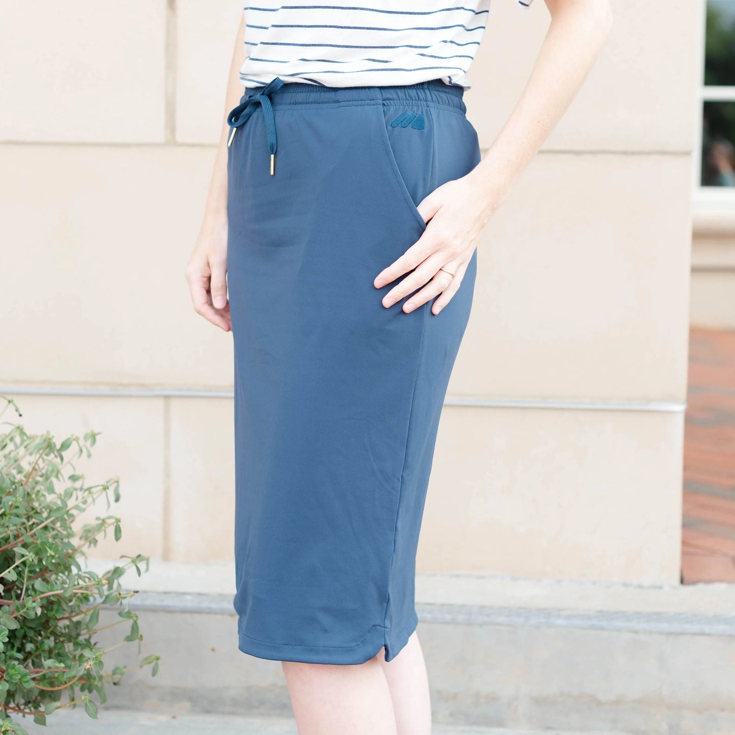Everyday Mod Skirt in Navy- Misses and Plus (XS-M,XL,2X)
