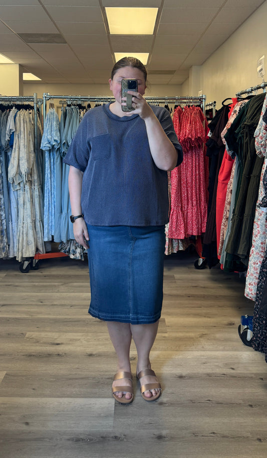 Landry Top in Navy- Plus (1X/2X,2X/3X)