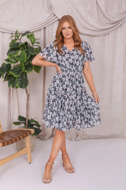 Jemma Dress in Pearl Daisy- Misses and Plus (S-2X)