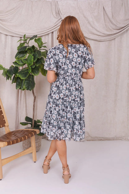 Jemma Dress in Pearl Daisy- Misses and Plus (S-2X)