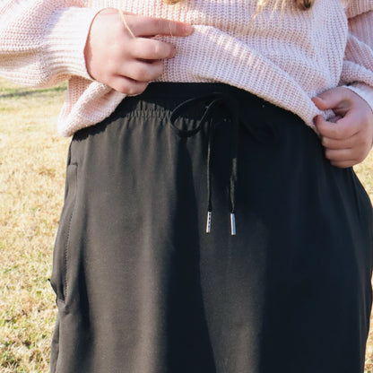 Classic Youth Mod Skirt in Black- Girls (S 4/6-XL 16/18)