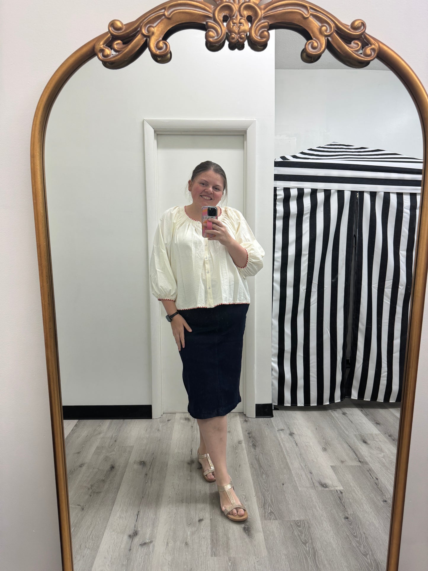 Bridget Top in Off White- Misses (S-L)