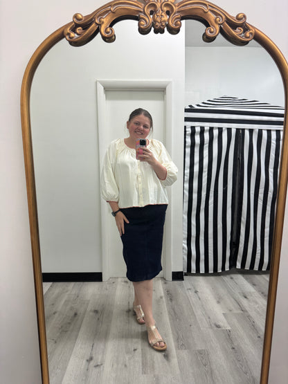 Bridget Top in Off White- Misses (S-L)