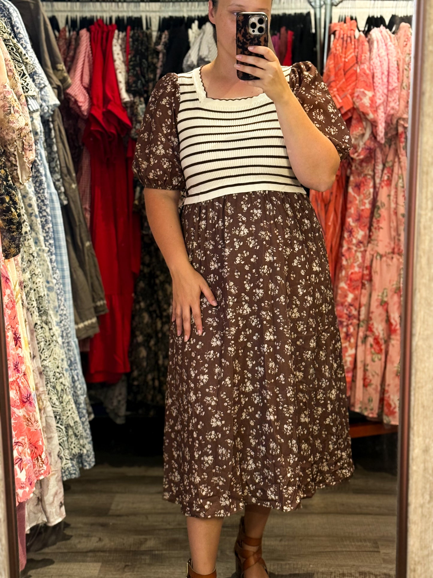 Elowen Dress in Dark Brown Multi- Misses (S-XL)