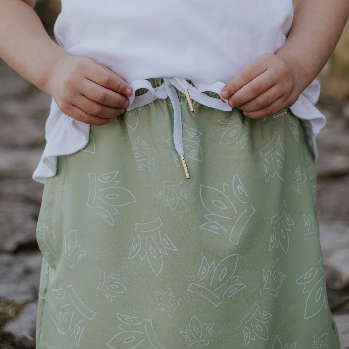 Princess Youth Mod Skirt in Once Upon A Bayou-Girls (M 8/10)