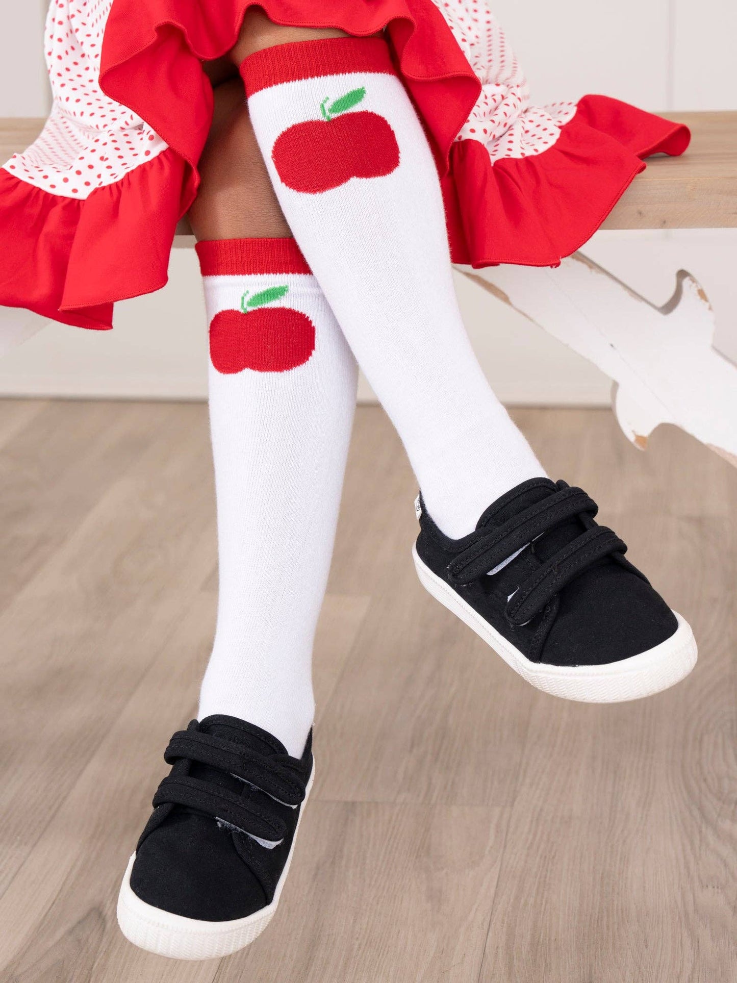 Knee Socks in Apple a Day- Girls (OS)