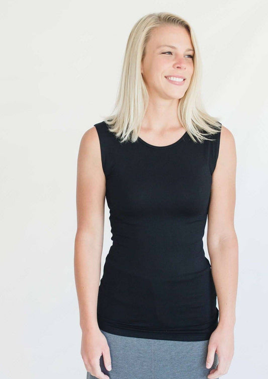Basics Tank in Black- Misses (XL)